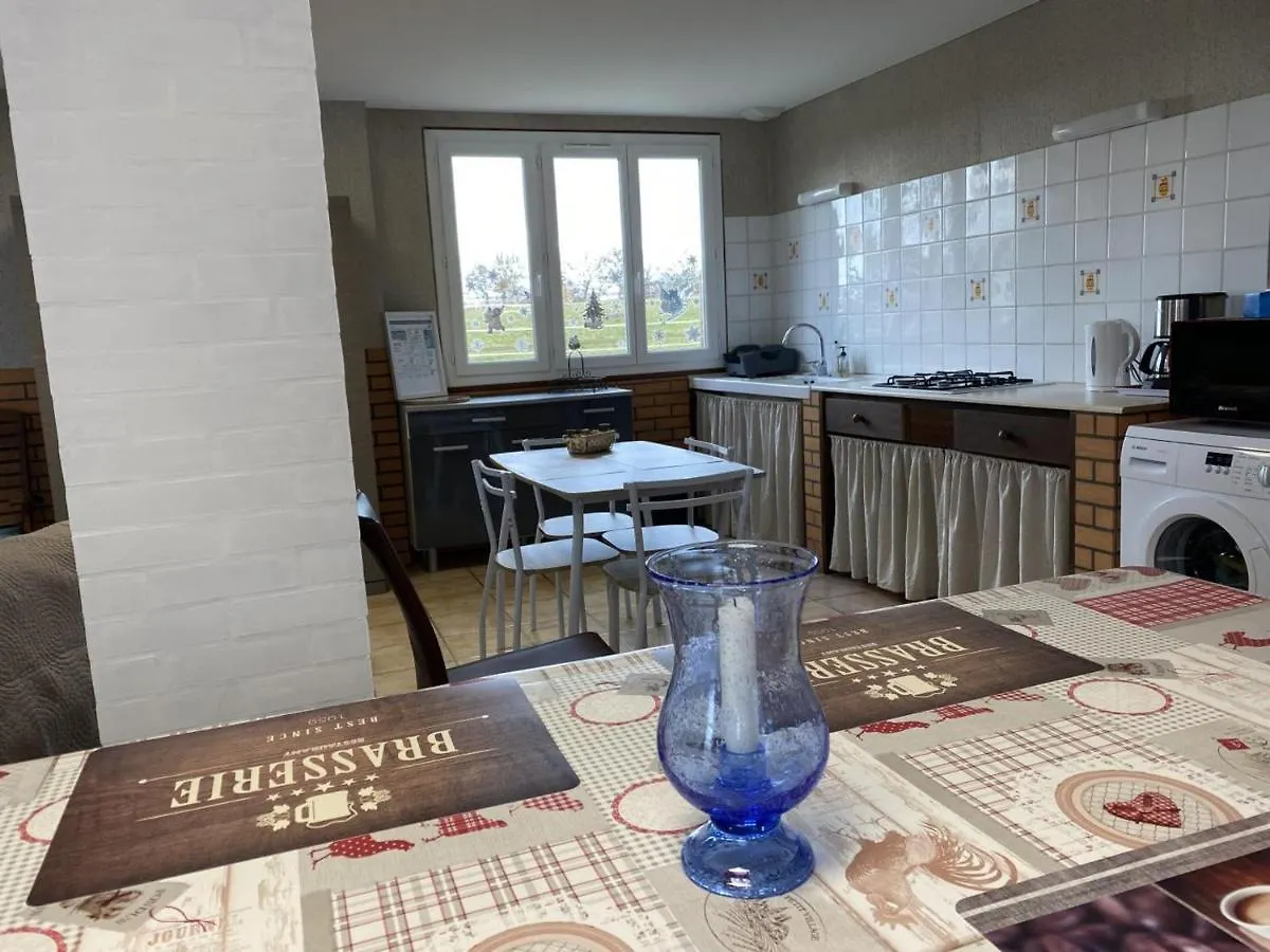 Gite Familial Avec Terrasse A La Ferme, Proche Montlucon, Ideal Pour 4 Pers, Draps Et Serviettes Inclus - Fr-1-489-431 Sauvagny